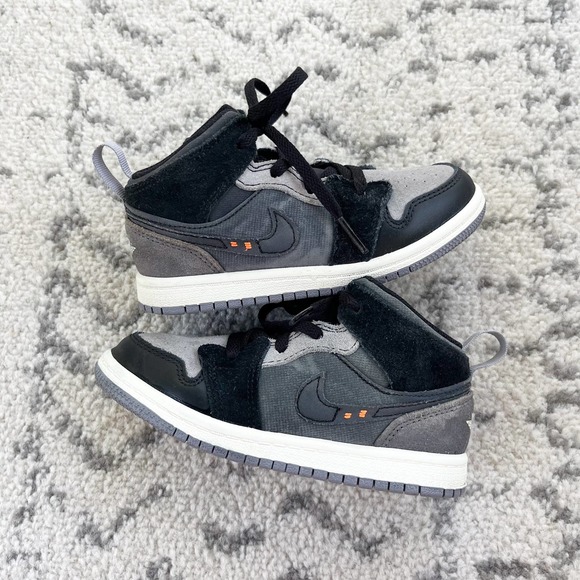 Nike Air Jordan 1 Mid SE Craft TD Black Grey DV0437 001 Toddler Shoes Size 10C - Picture 1 of 8